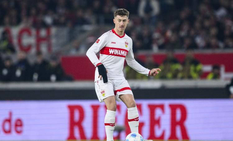 西甲一日动态：U21榜首亚马尔，皇家马德里转会计划差异明显