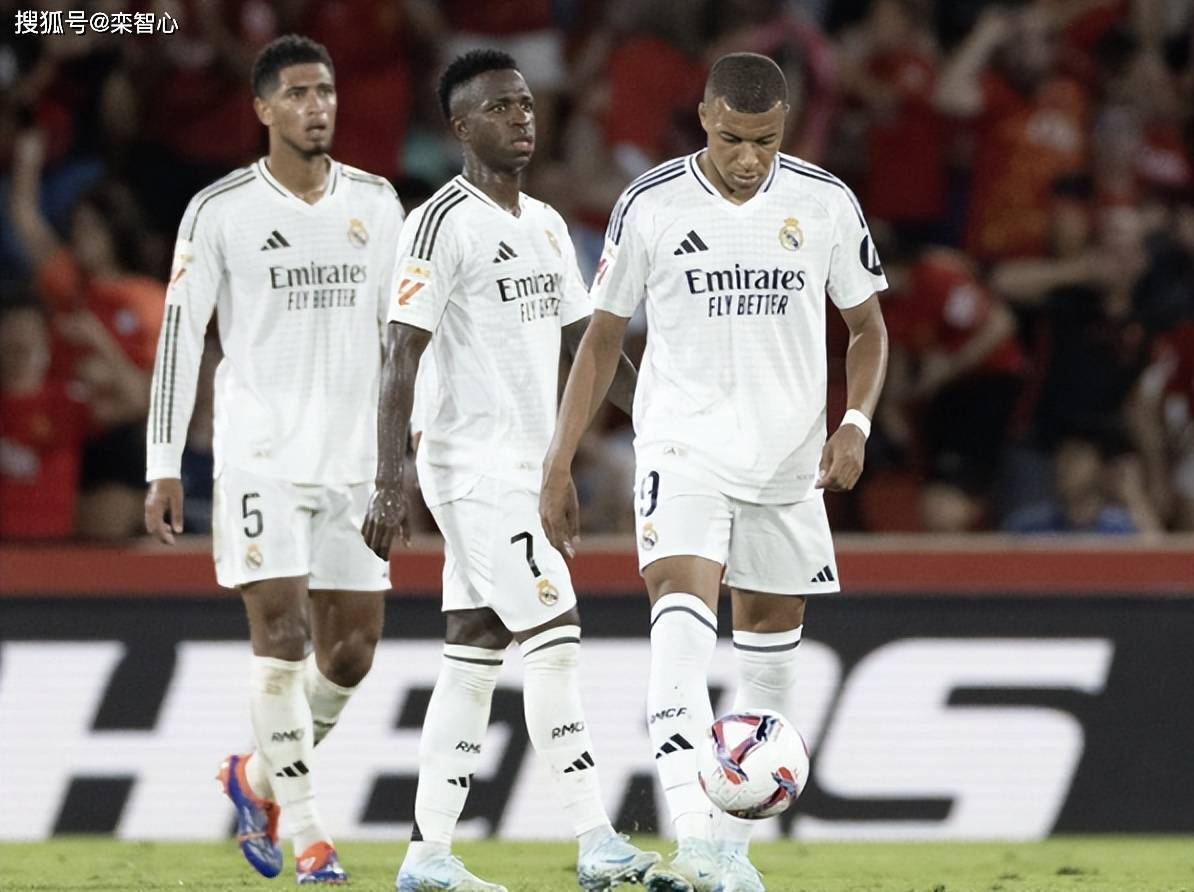 欧冠射手榜：姆巴佩9球领跑！哈兰德、奥斯梅恩6球紧随其后！